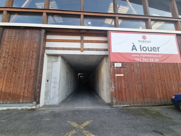 Dépôt à louer à Villeneuve 2