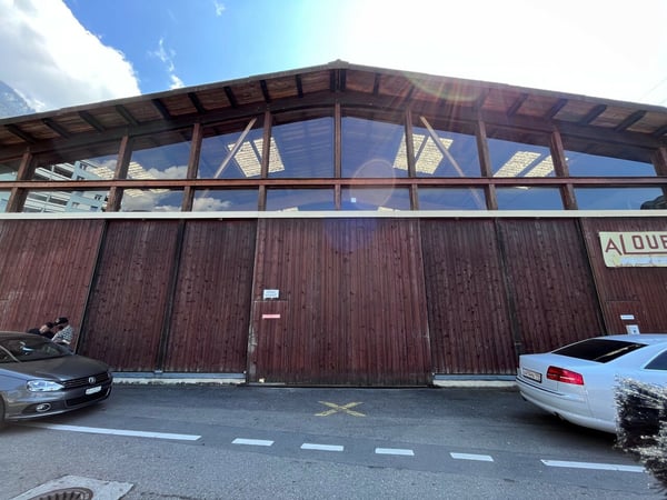 Dépôt à louer à Villeneuve 3