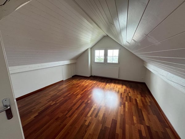 Très bel appartement aux combles - Ch. de l'Eglise 12, 1066 Epalinges 7