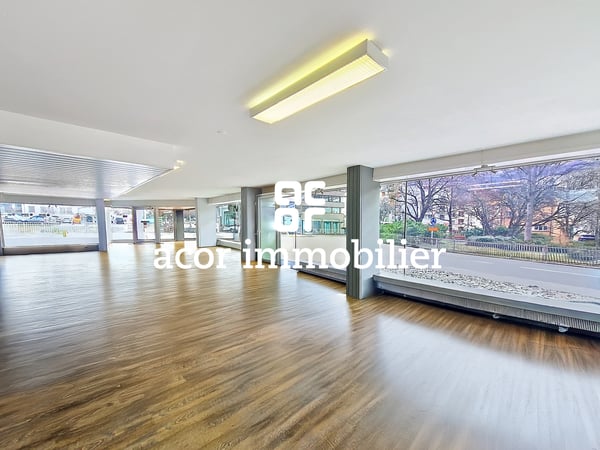 Bureau modulable - au coeur de la ville de Sion! 1