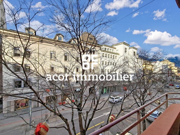 Magnifique appartement rénové avec cachet au coeur de Sierre! 6