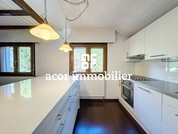 Saxon - Appartement 3½ pièces dans une maison de deux appartements 3