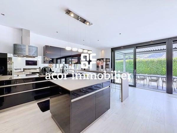 Saxon - Villa contemporaine avec piscine 9