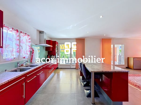 Plan-Conthey - Villa individuelle de 7½ pièces avec piscine 4