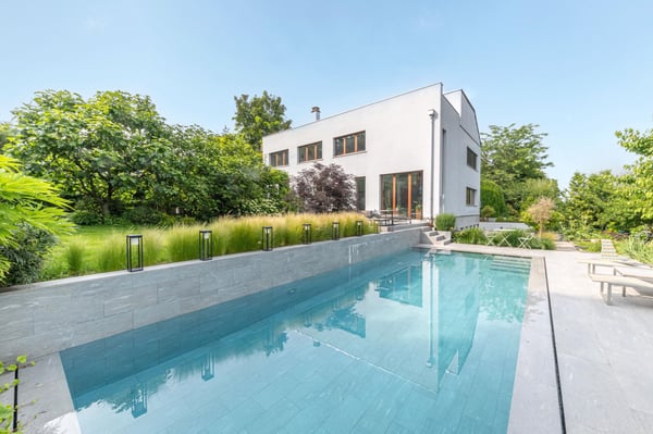 Villa d'architecte avec vue imprenable et piscine 1