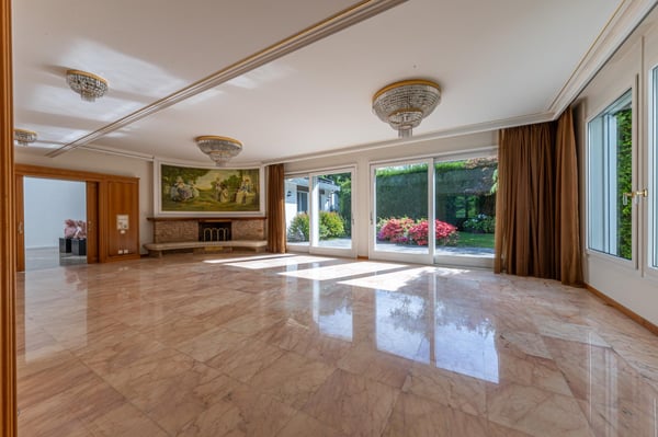 Villa individuelle avec piscine intérieure 3