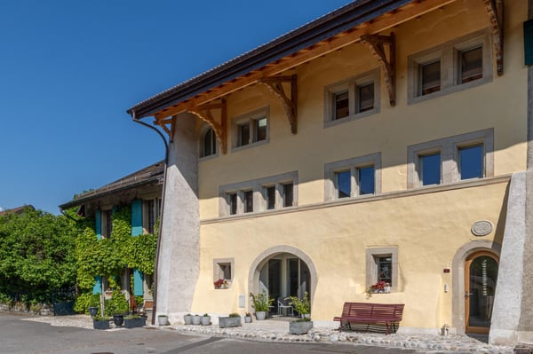 Bâtisse du XVIème siècle entièrement rénovée 1