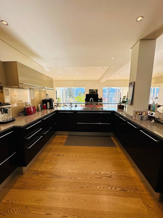 Très grand appartement à 5min à pied des télécabines violettes 1