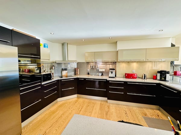 Très grand appartement à 5min à pied des télécabines violettes 5