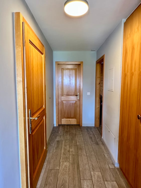 Havre de paix à louer à l'année (1.5 pièces) 10