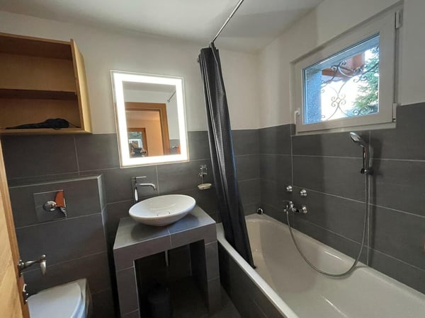 Spacieux 1.5 pièces meublé et équipé 5