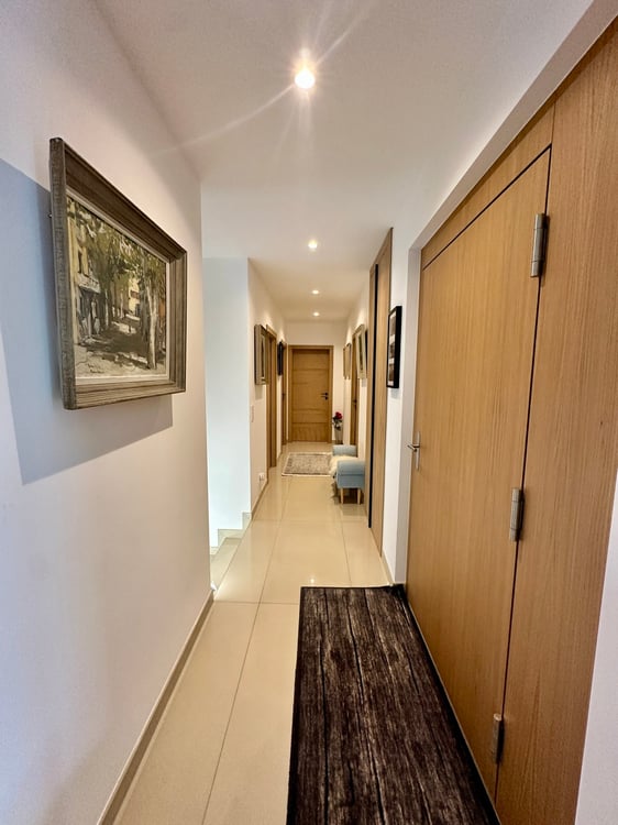 Splendide attique de 4,5 pièces neuf 6