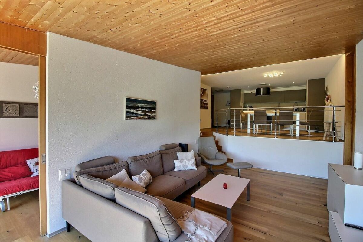 AV 12/Capricorne - RI1 Weekly rental 4-Bedroom Apartment in Anzère