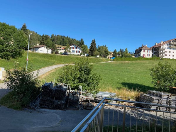 Très bel appartement de 5.5 pièces au 1er étage 2