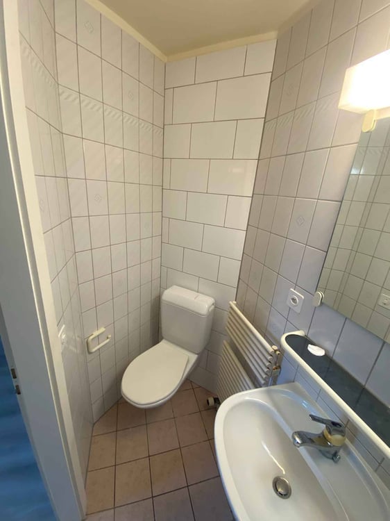 Studio de 15 m2 au centre du village d'Agiez (2352) 7