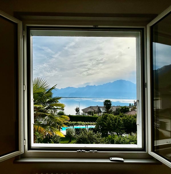Appartement de charme avec vue panoramique sur le lac à Montreux