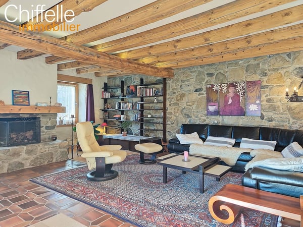 Belle propriété de 3 logements avec grand jardin 6