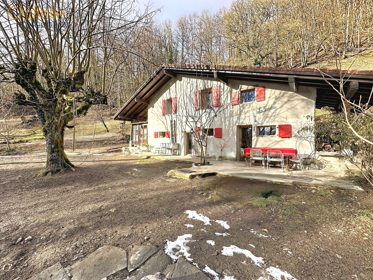 Immobilie in Les Avants - Maison rénovée dans un havre de paix et de nature, 2x2 indispensable - Bild 0