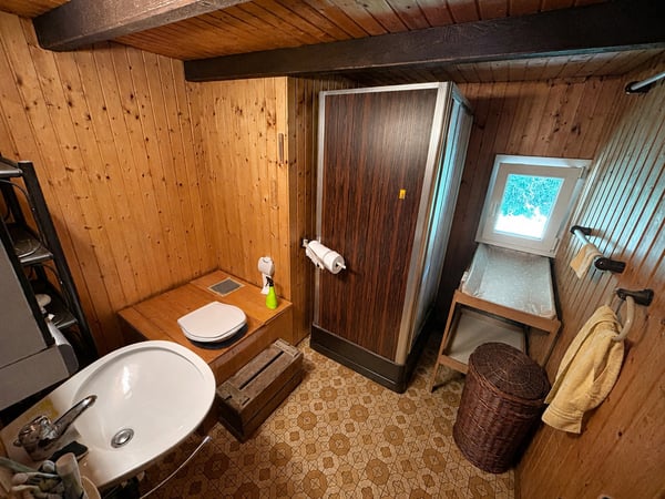 Chalet de charme au coeur des narcisses 8