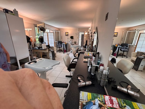 Local commercial de 24 m² à Lausanne 4