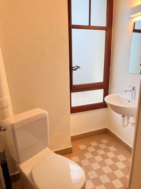 A SAISIR JOLI 1.5 PIECES AVEC JARDIN PRIVATIF 10