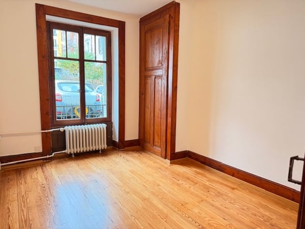 A SAISIR JOLI 1.5 PIECES AVEC JARDIN PRIVATIF 7