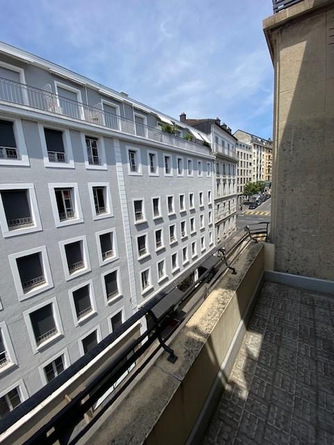 Bel appartement de 3.5 pièces avec deux balcons au coeur de Lausanne 2