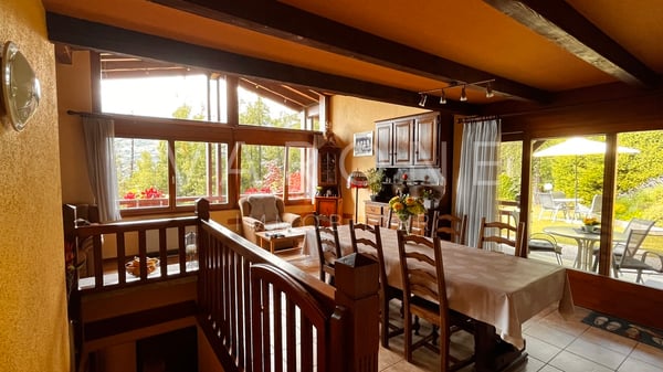 Charmant Chalet à Briey/Chalais  Un véritable Havre de Paix 4