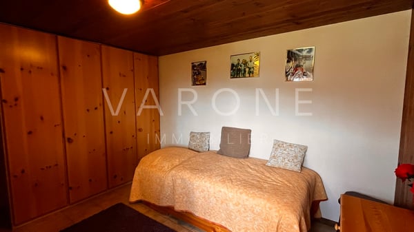 Charmant Chalet à Briey/Chalais  Un véritable Havre de Paix 11