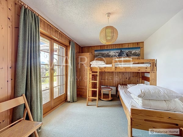 À vendre - Chalet de charme de 6 pièces avec piscine à Savièse 8