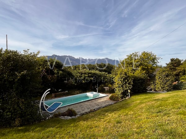 À vendre - Chalet de charme de 6 pièces avec piscine à Savièse 4