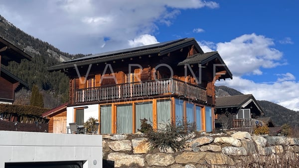 Spacieux chalet rénové et agrandi de 4.5 pièces 2