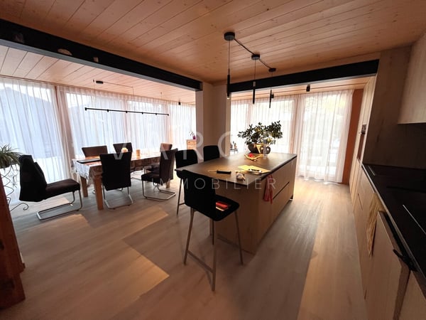 Spacieux chalet rénové et agrandi de 4.5 pièces 8