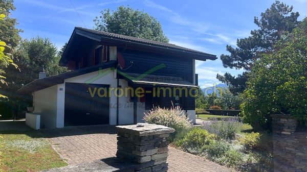 Charmant chalet avec vue sur les Alpes 13