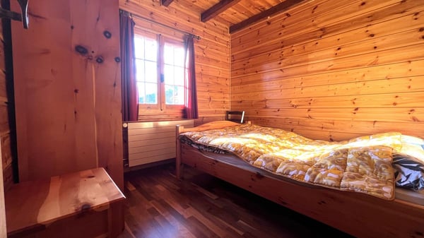 Spacieux chalet rénové et agrandi de 4.5 pièces 12