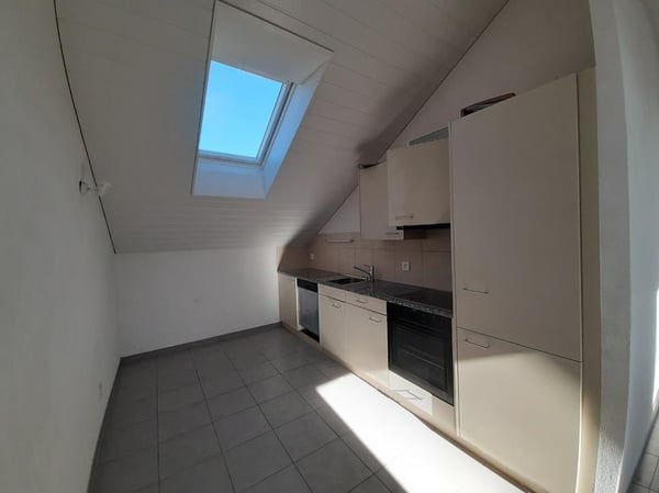 Charmant 2,5 pièces au 2ème étage avec ascenseur 4