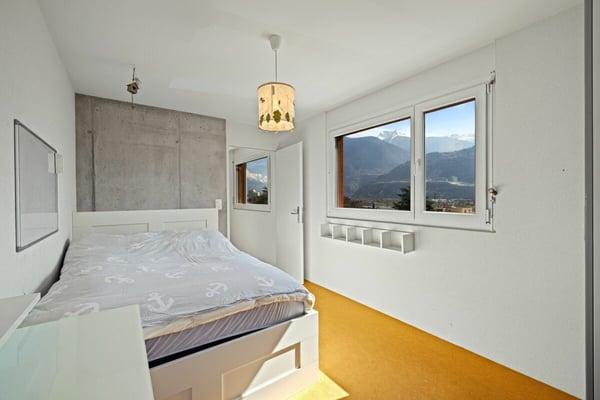 MAGNIFIQUE VILLA CONTEMPORAINE 2 PCES ½ DE 250 M2 AU COEUR DES VIGNES À NOËS (SIERRE) 20