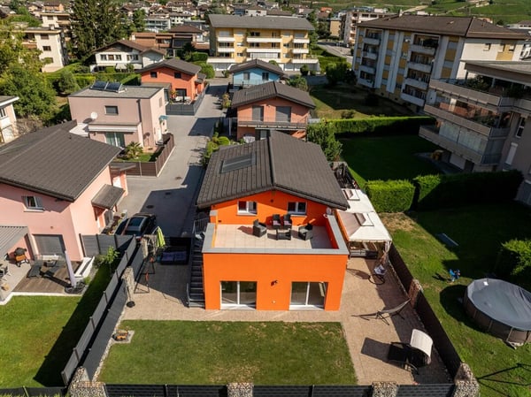 Charmante villa 4 pièces ½ de 130 m2 nets à Vétroz sur parcelle de 463 m2 4