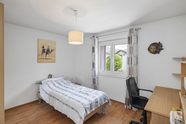 Splendide villa 6 pièces 1/2 de 297 m2 avec un magnifique extérieur 14