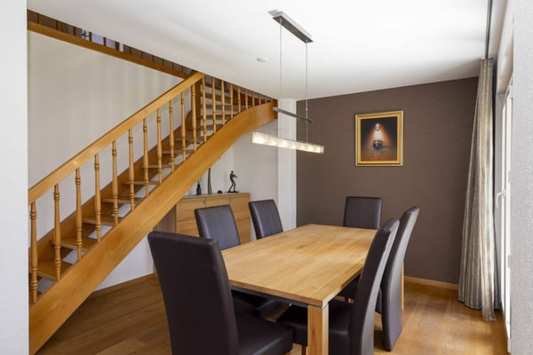 Splendide villa 6 pièces 1/2 de 297 m2 avec un magnifique extérieur 6
