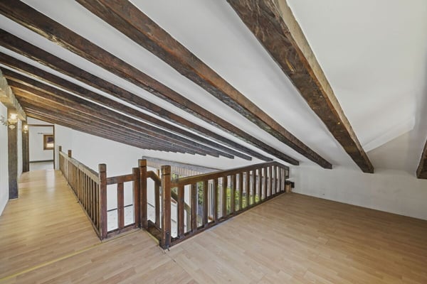 Maison individuelle 6 pièces 1/2 avec un atelier et une vue extraordinaire à Chemin Dessous 15