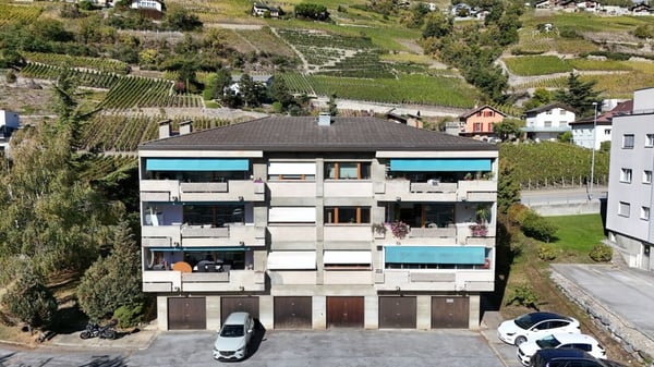 Bel appartement rénové dans le charmant village de Noës