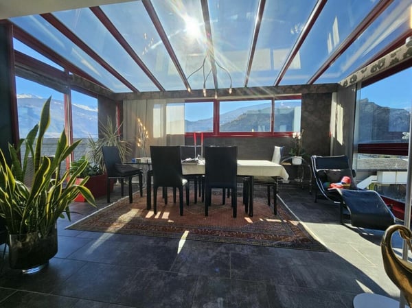Villa contiguë 1.5 pièces à Sion 2