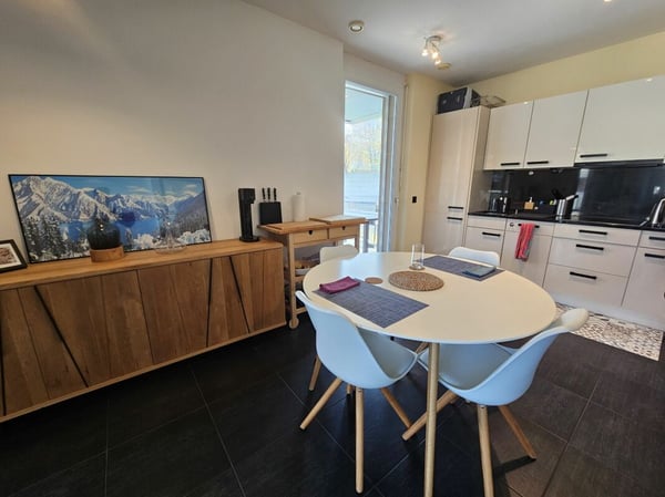 Attique 2,5 pièces de 73 m2 à Lausanne 2