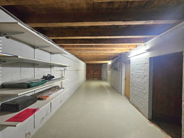 Magnifique propriété de 3 appartements à Longirod avec jardin 15