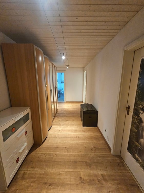 Magnifique propriété de 3 appartements à Longirod avec jardin 11