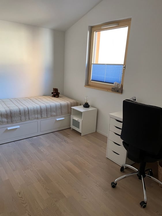 En colocation, charmante chambre meublée au cœur de Montreux 1