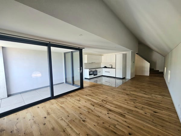 Magnifique appartement de 3.5 pièces avec balcon à Bassins