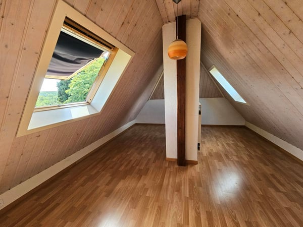 Charmante maison bifamiliale de 4.5 pièces à Nyon 7