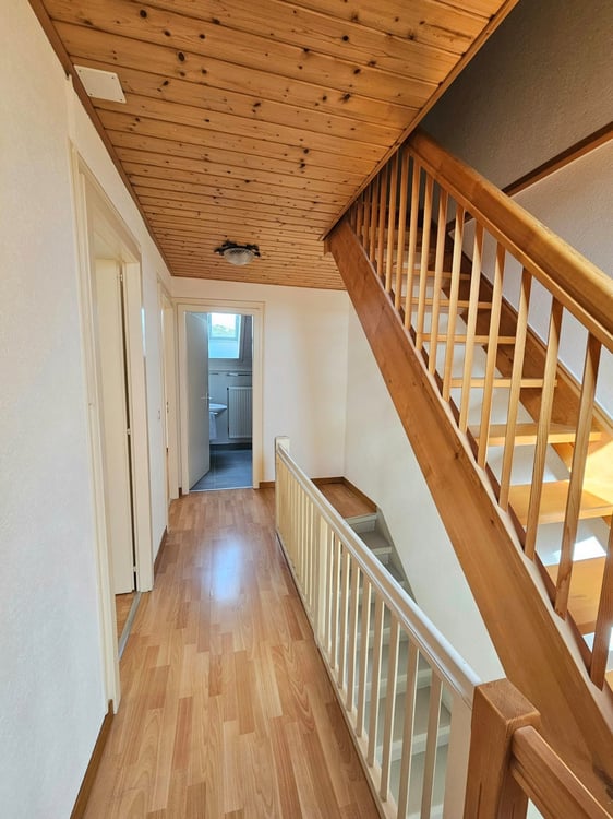 Charmante maison bifamiliale de 4.5 pièces à Nyon 7